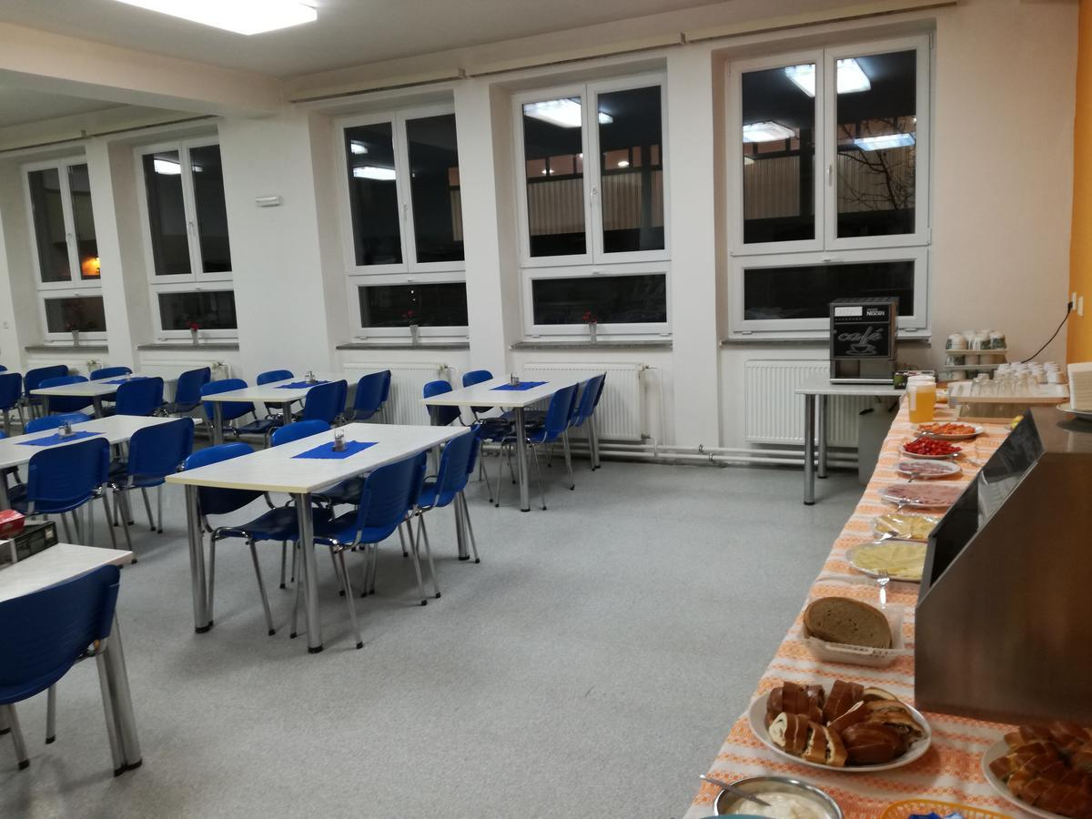 브르노 Tauferovy Koleje 호스텔 외부 사진